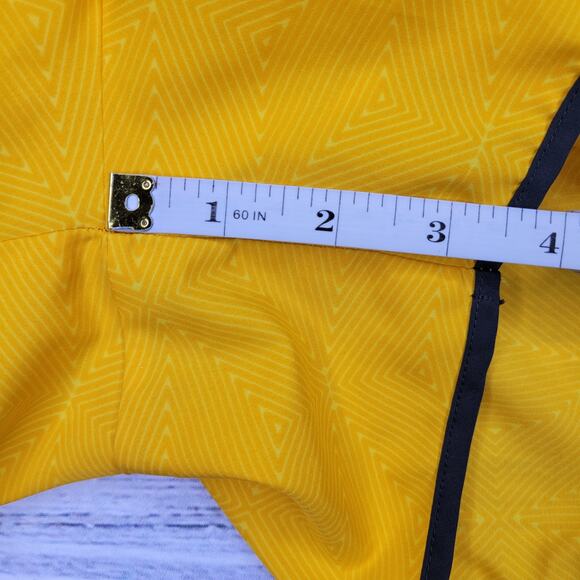 Nike DRI-FIT Livestrong Running Shorts Yellow | XL - Picture 11 of 11